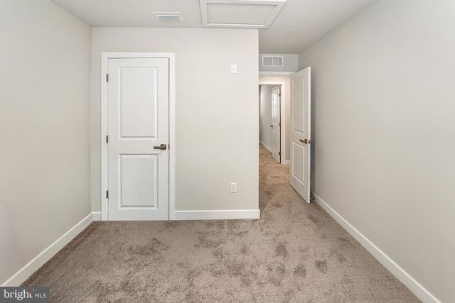 217 CORNWALL DR, Swedesboro, NJ 08085