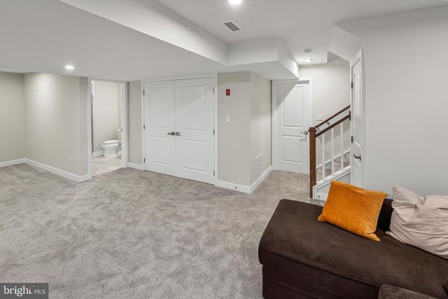 217 CORNWALL DR, Swedesboro, NJ 08085