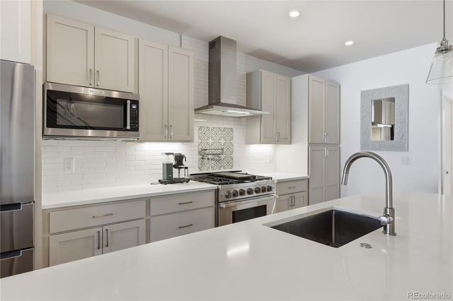 2575 S Acoma Street, Denver, CO 80223
