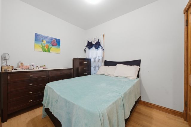 4746 N Karlov Avenue, Chicago, IL 60630