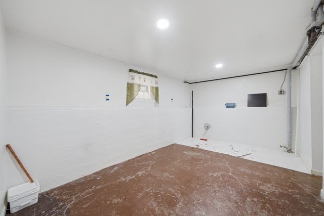 4746 N Karlov Avenue, Chicago, IL 60630