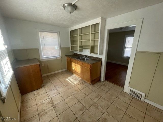 11714 Gay Avenue, Cleveland, OH 44105