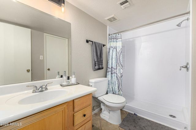 5757 W EUGIE Avenue W 1110, Glendale, AZ 85304