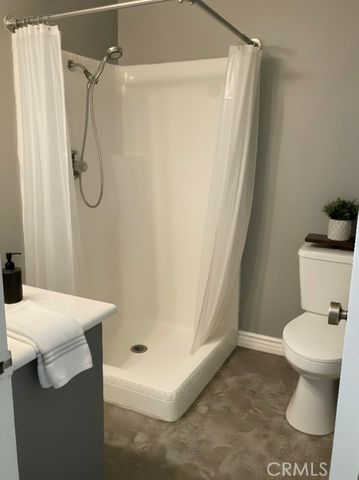 18403 Danbury, Hesperia, CA 92345