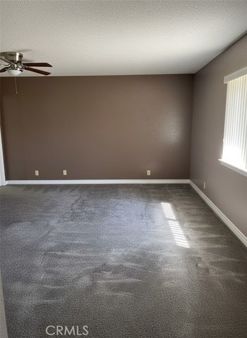 18403 Danbury, Hesperia, CA 92345