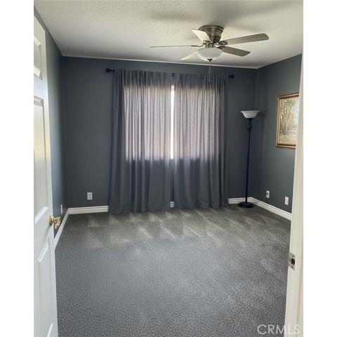 18403 Danbury, Hesperia, CA 92345
