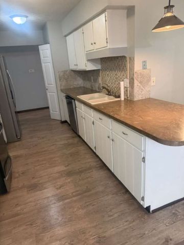 721 Rockridge Circle, Vandalia, OH 45377