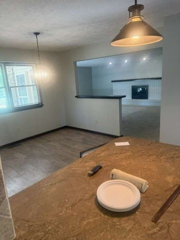 721 Rockridge Circle, Vandalia, OH 45377