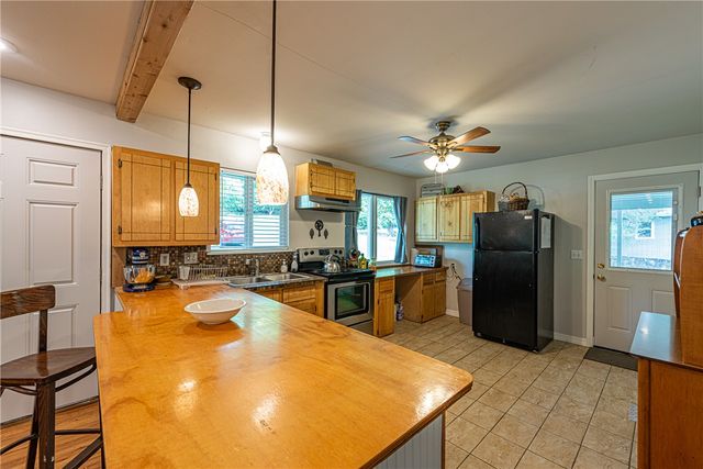 63 Dogwood Street, West Fork, AR 72774