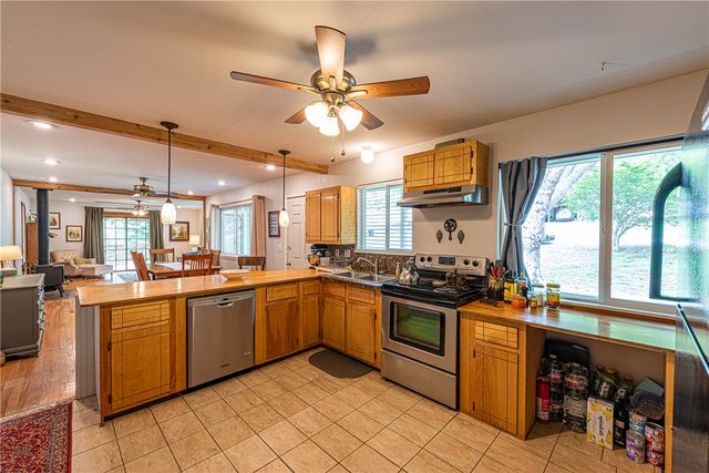 63 Dogwood Street, West Fork, AR 72774