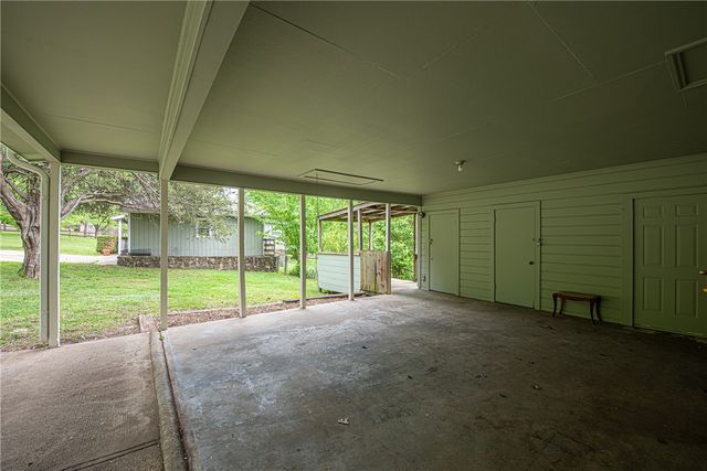 63 Dogwood Street, West Fork, AR 72774