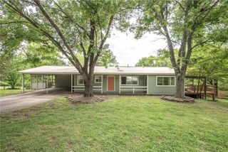 63 Dogwood Street, West Fork, AR 72774