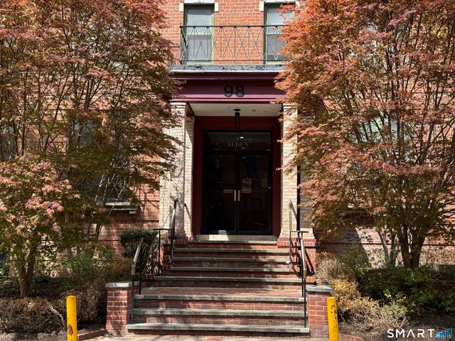 28 Strawberry Hill Avenue 112-1E, Stamford, CT 06905