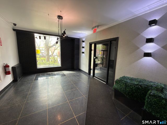 28 Strawberry Hill Avenue 112-1E, Stamford, CT 06905
