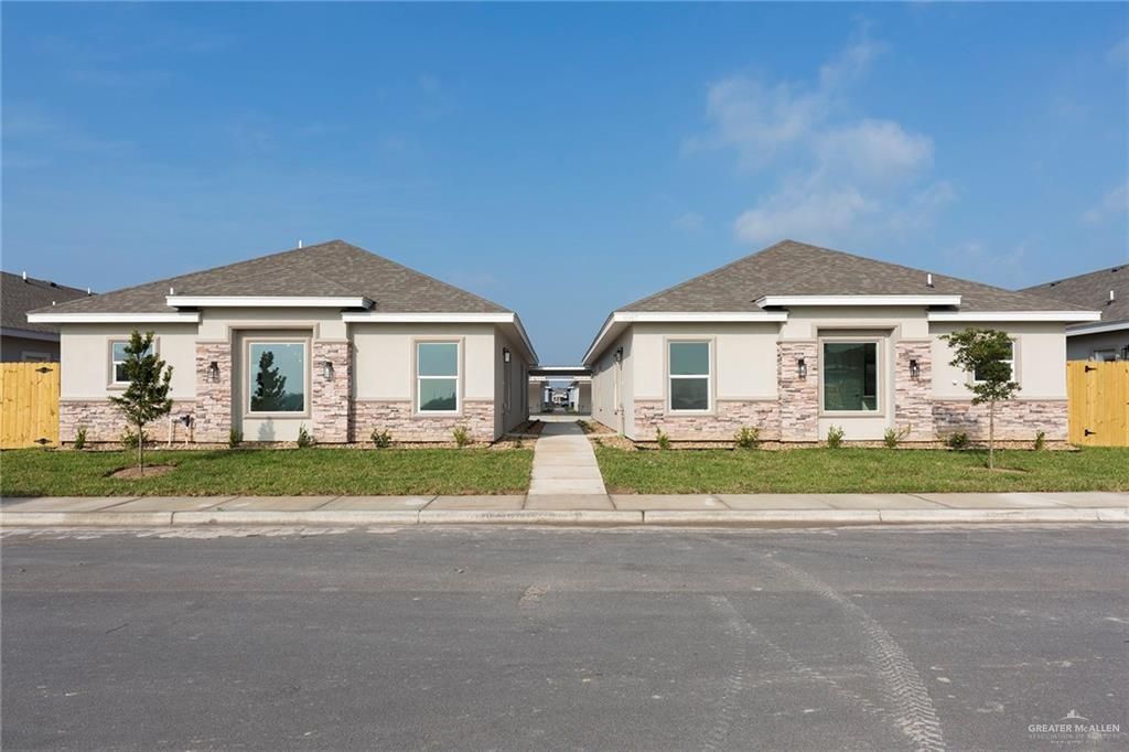 1007 Clarence Avenue, Edinburg, TX 78541