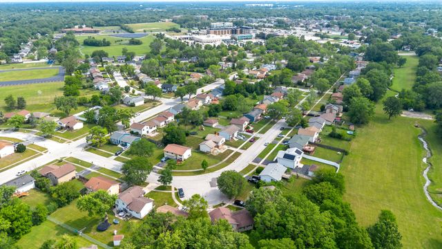 3513 Bordeaux Court, Hazel Crest, IL 60429