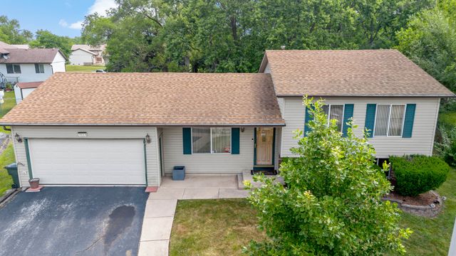 3513 Bordeaux Court, Hazel Crest, IL 60429