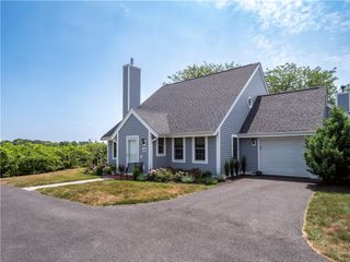 310 Corey Lane, Middletown, RI 02842