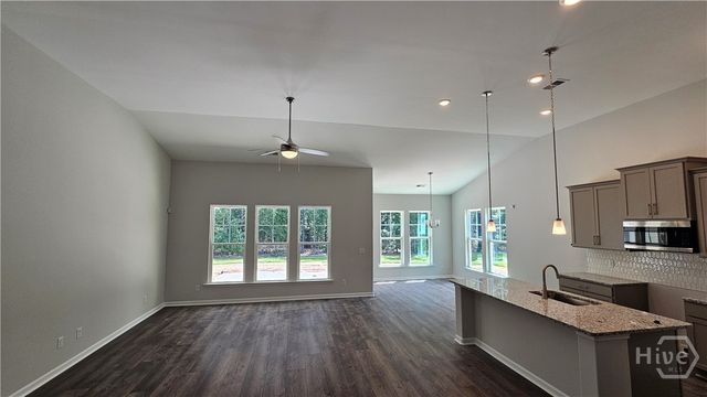 183 Brookline Drive, Savannah, GA 31407