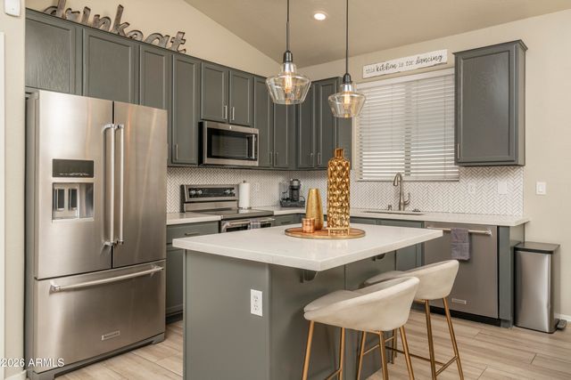 9013 W Villa Maria Drive, Peoria, AZ 85382