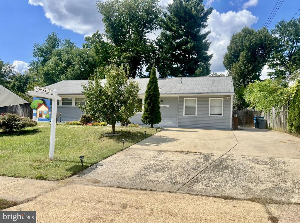 5400 MONTGOMERY ST, Springfield, VA 22151
