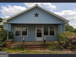 54 Wade Street, Winder, GA 30680