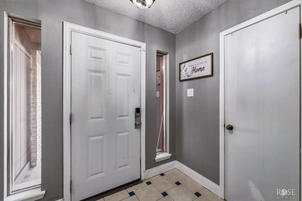 Image 4 of property listing at 1421 Millspaugh Street, San Angelo, TX 76901