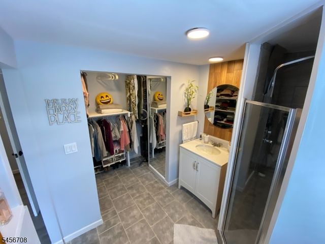 54 Northwood Dr, High Bridge Boro, NJ 08829