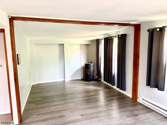54 Northwood Dr, High Bridge Boro, NJ 08829