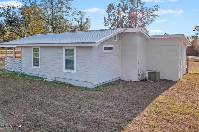 4895 Old Spanish Trail, Marianna, FL 32448