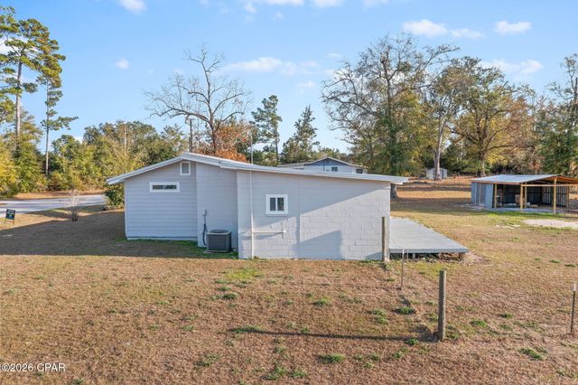 4895 Old Spanish Trail, Marianna, FL 32448