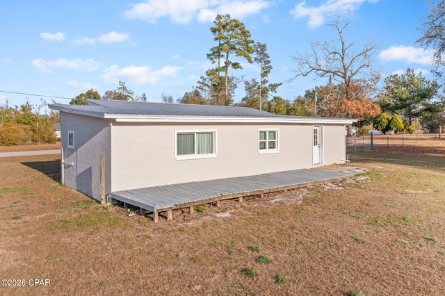 4895 Old Spanish Trail, Marianna, FL 32448