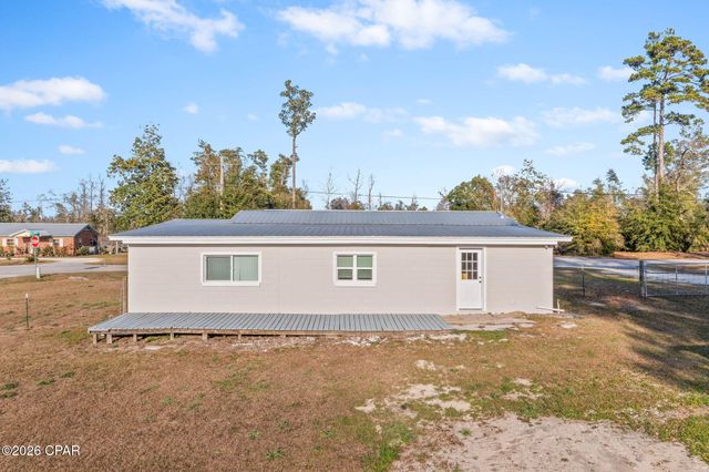 4895 Old Spanish Trail, Marianna, FL 32448