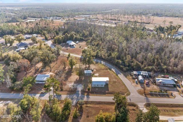 4895 Old Spanish Trail, Marianna, FL 32448