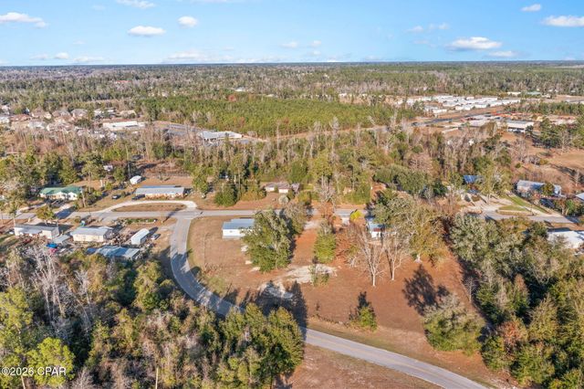 4895 Old Spanish Trail, Marianna, FL 32448