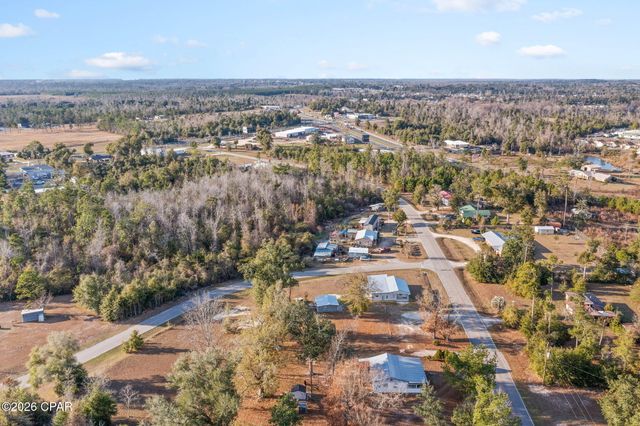 4895 Old Spanish Trail, Marianna, FL 32448