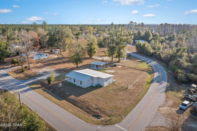 4895 Old Spanish Trail, Marianna, FL 32448