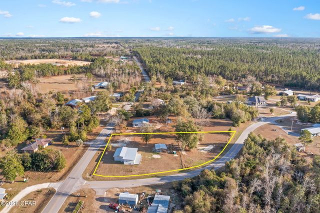 4895 Old Spanish Trail, Marianna, FL 32448