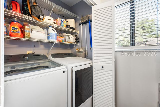 96 Mathews Dr Apt 164, Hilton Head Island, SC 29926