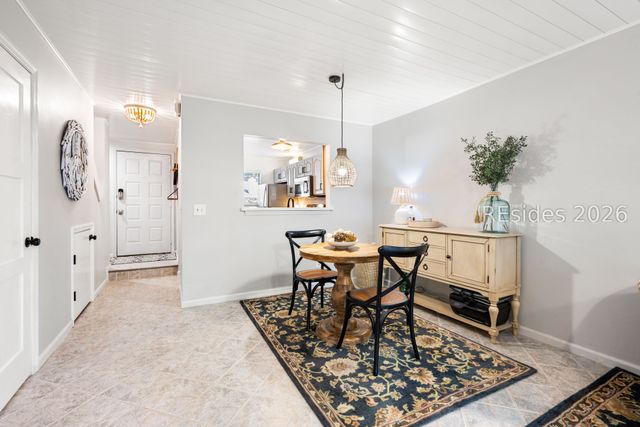 96 Mathews Dr Apt 164, Hilton Head Island, SC 29926