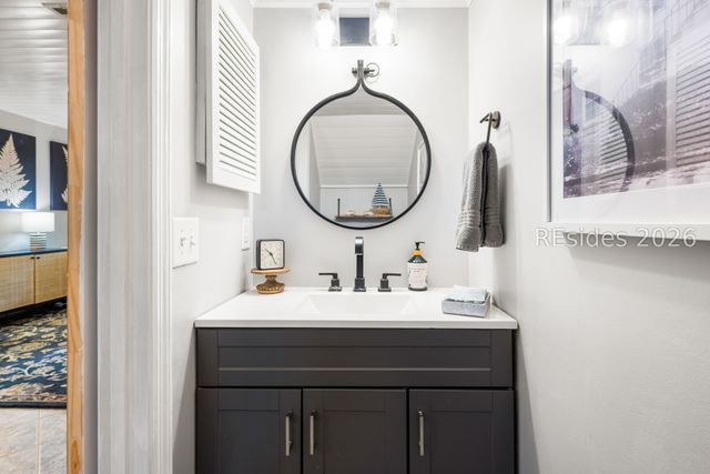 96 Mathews Dr Apt 164, Hilton Head Island, SC 29926