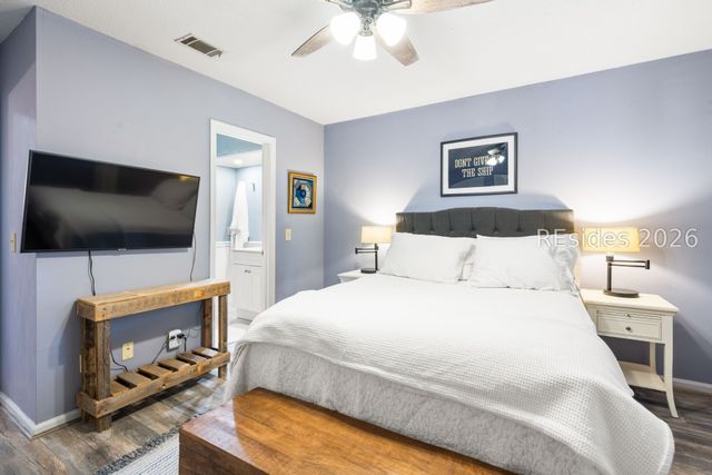 96 Mathews Dr Apt 164, Hilton Head Island, SC 29926