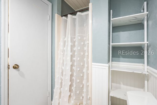 96 Mathews Dr Apt 164, Hilton Head Island, SC 29926