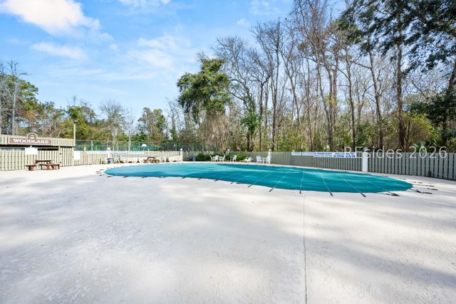 96 Mathews Dr Apt 164, Hilton Head Island, SC 29926