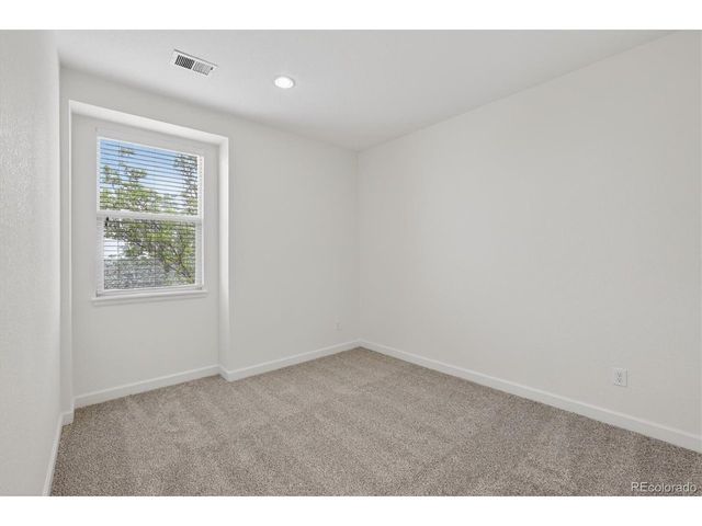 6377 S Xanadu Way, Englewood, CO 80111
