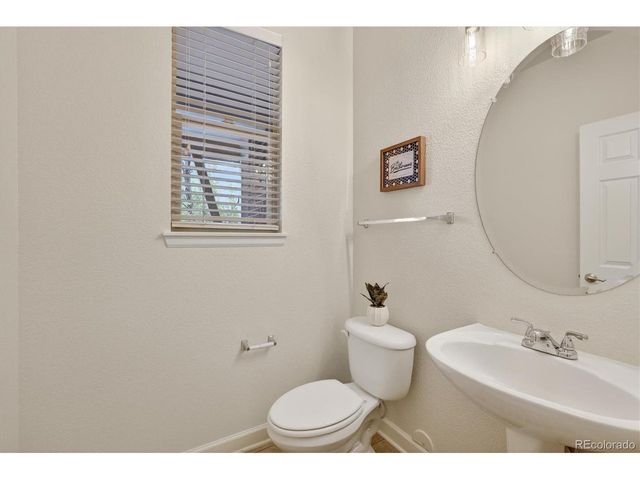 6377 S Xanadu Way, Englewood, CO 80111