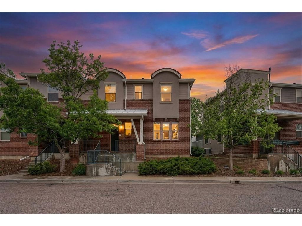 6377 S Xanadu Way, Englewood, CO 80111