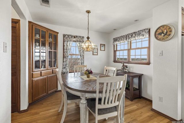 2110 vista ridge, Kerrville, TX 78028