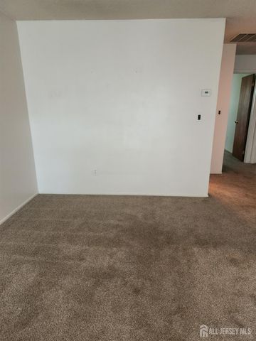 10 Nicholas Court, Spotswood, NJ 08884