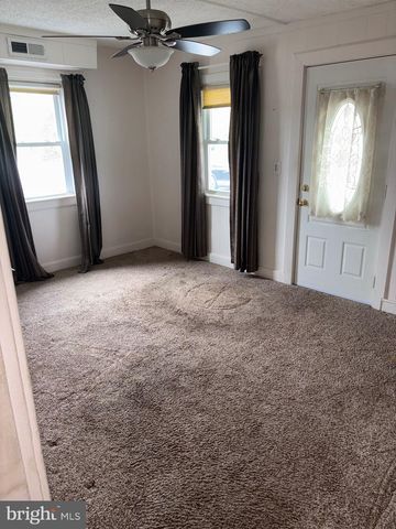 25 BAKER ST, Aberdeen, MD 21001